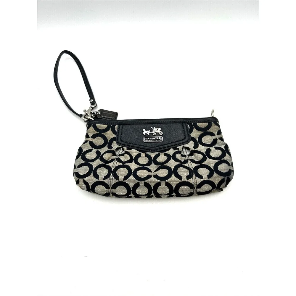 Coach Madison OP Art Wristlet Women Small Grey Signature Jacquard Zip Clutch